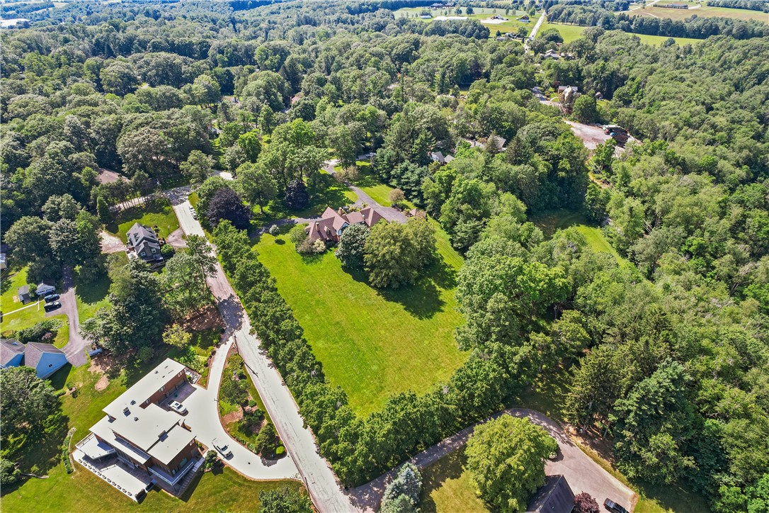 620 North Franklin Ave