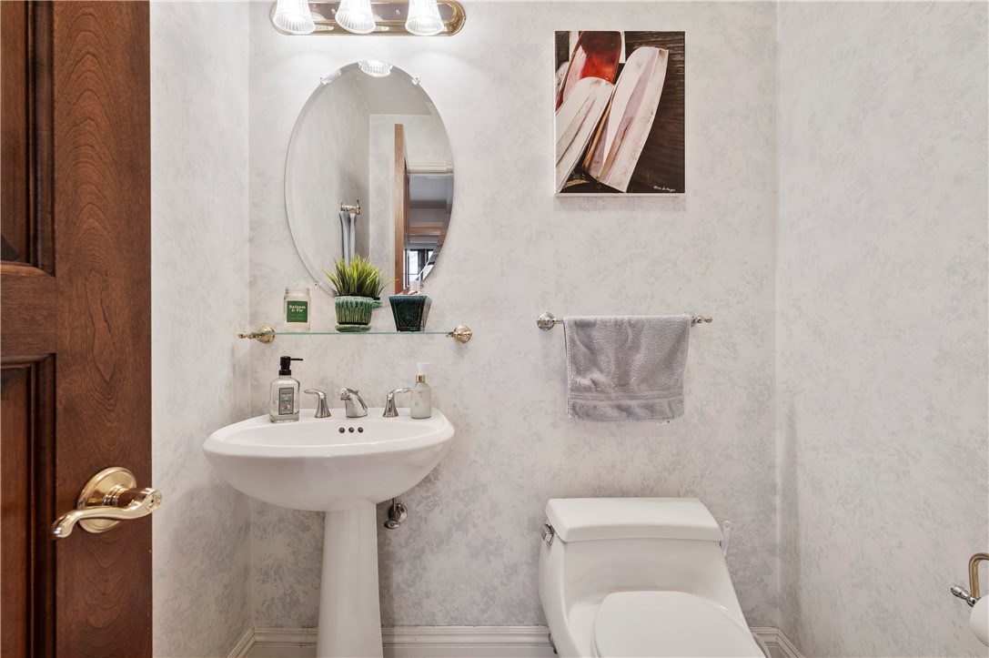 620 North Franklin Ave