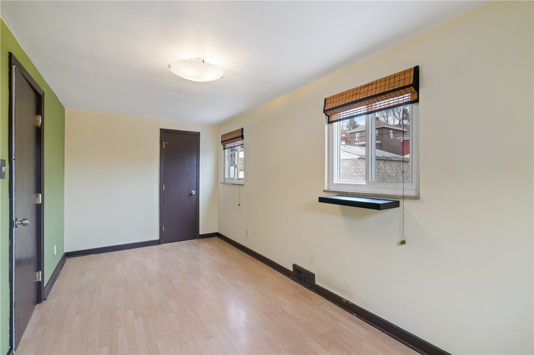 814 Greenfield Ave