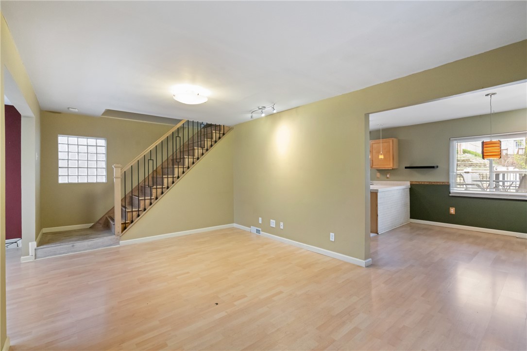 814 Greenfield Ave