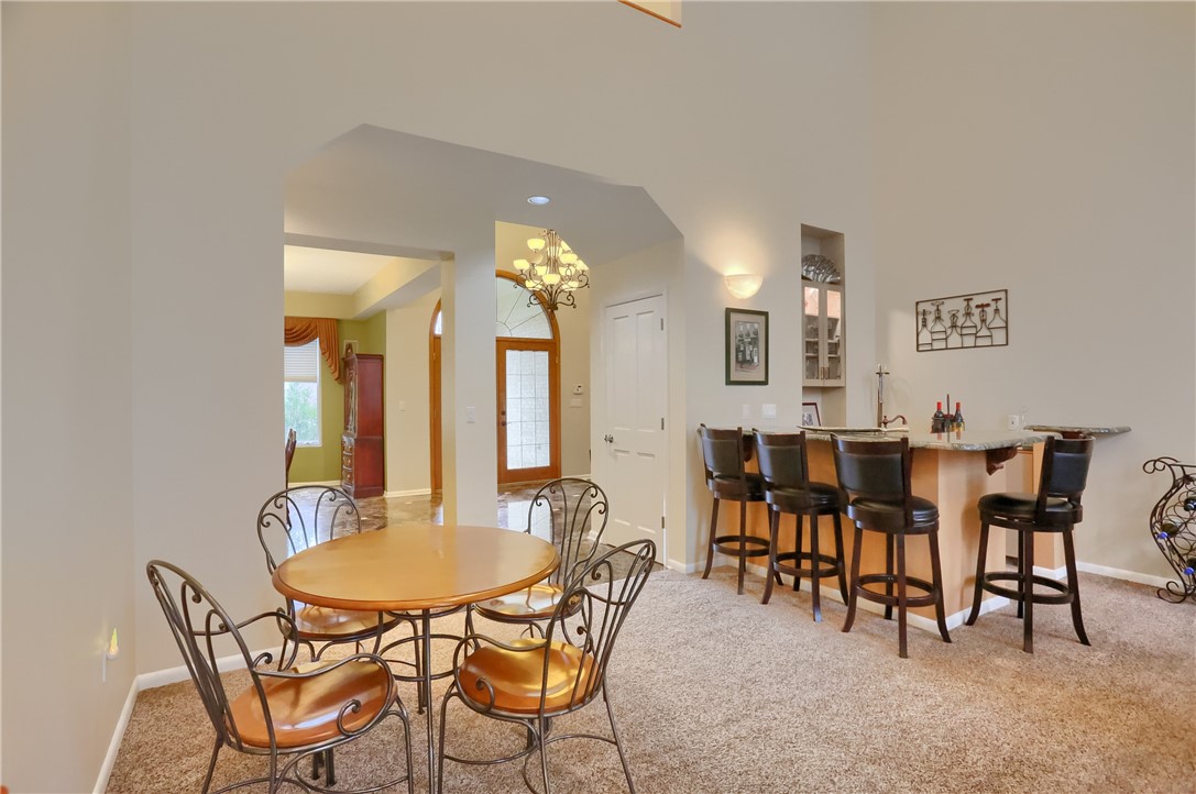 832 Arbordale Lane