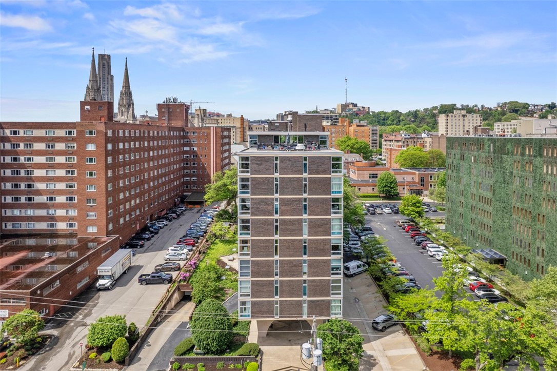 552 N Neville Street 65