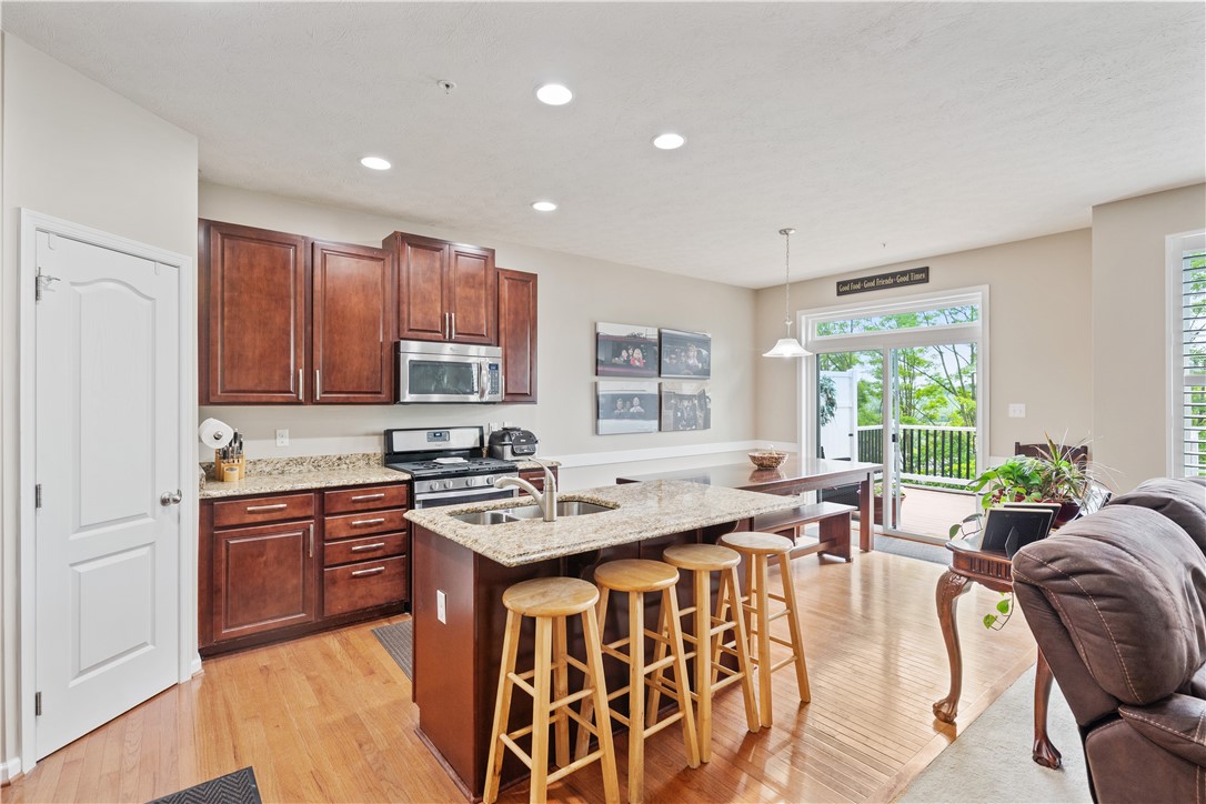 2282 FLINT DRIVE