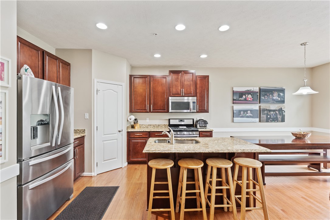 2282 FLINT DRIVE