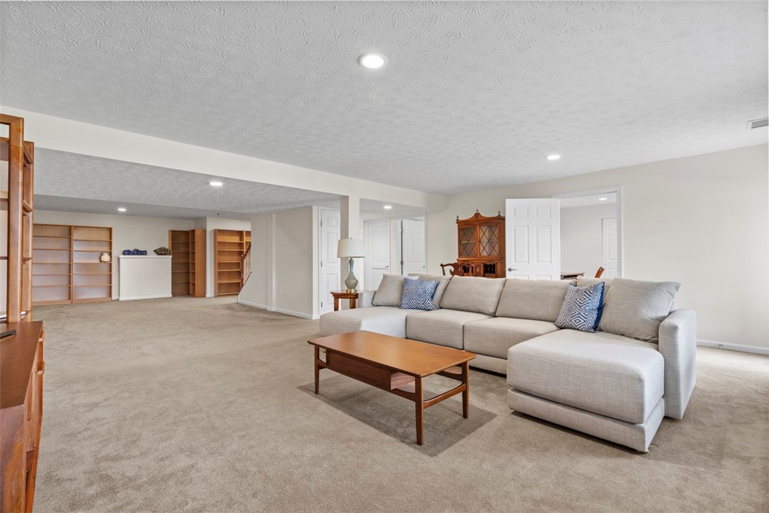 304 Horizon Dr