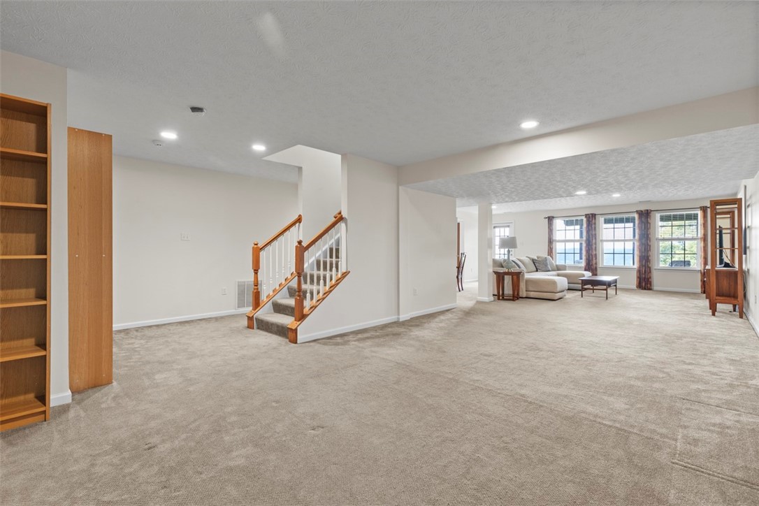 304 Horizon Dr