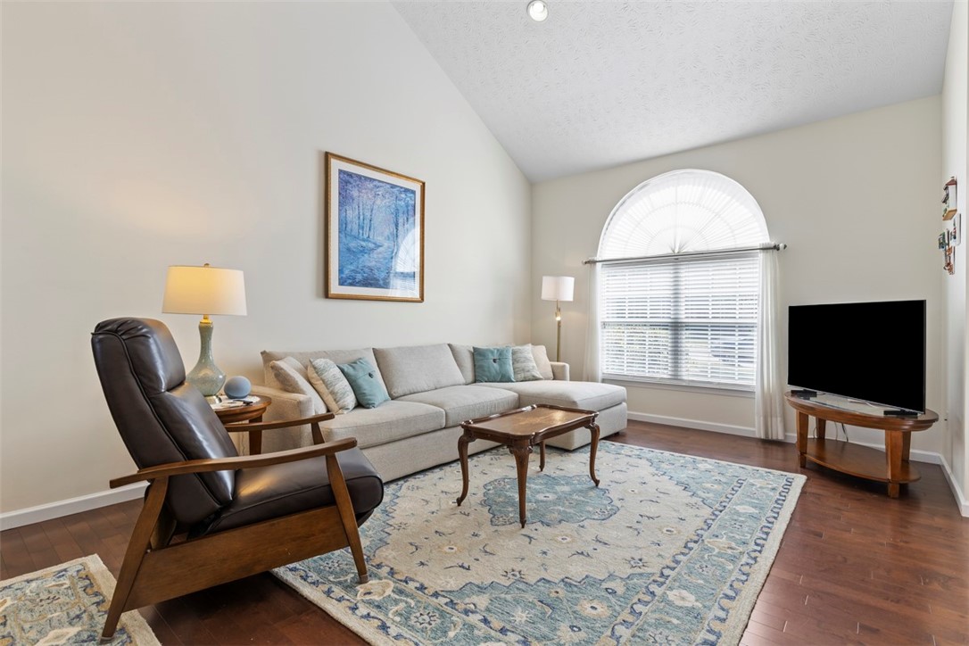 304 Horizon Dr