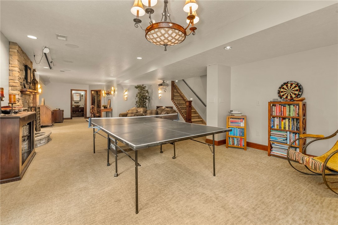 414 Lenox Ct