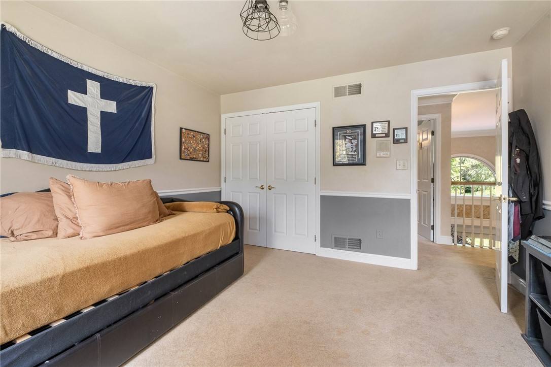 414 Lenox Ct