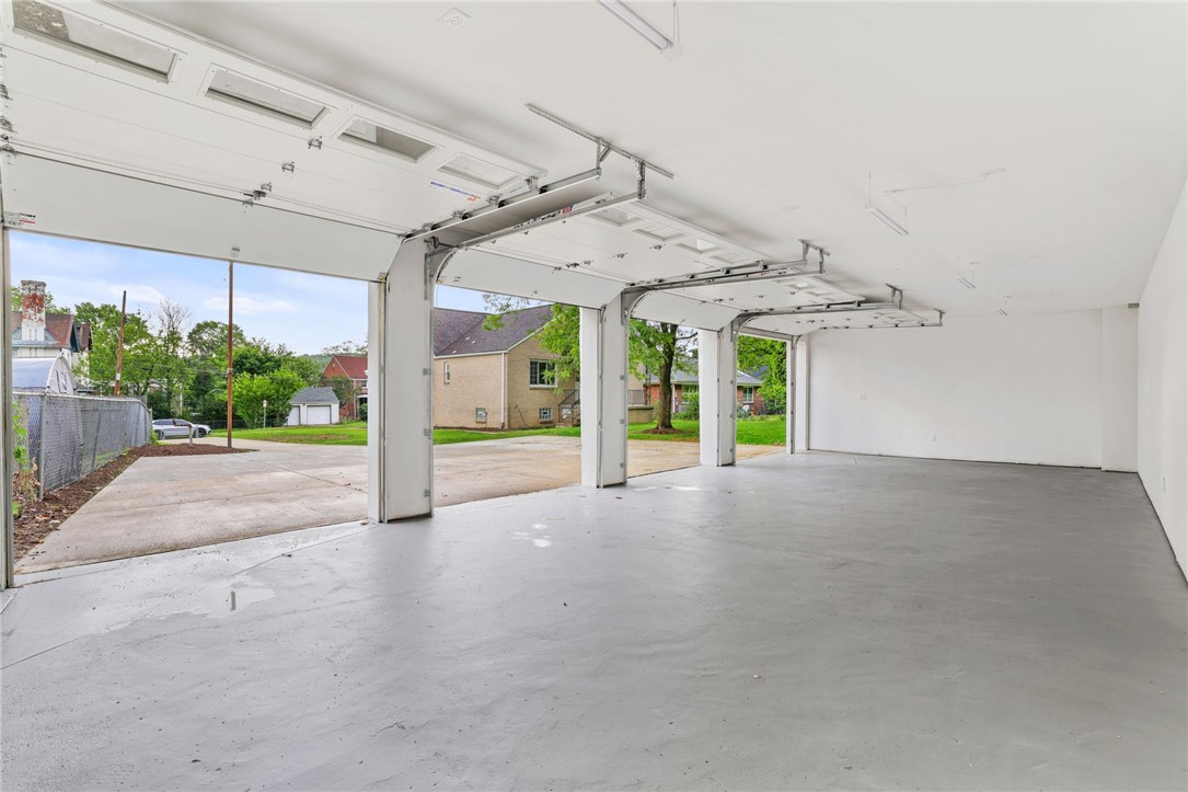 7118-7116 McPherson Blvd