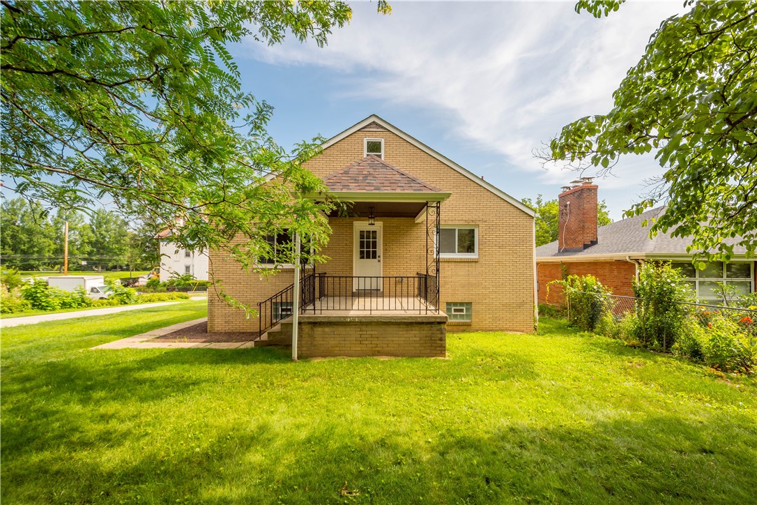 7118-7116 McPherson Blvd