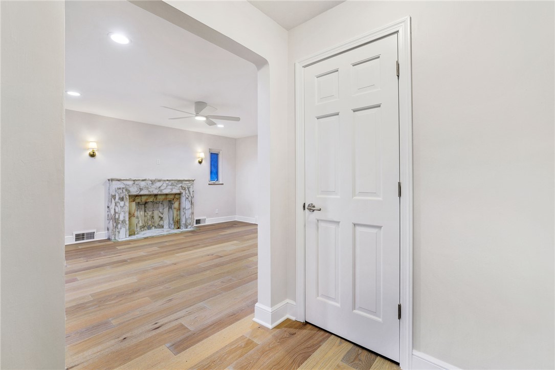 7118-7116 McPherson Blvd