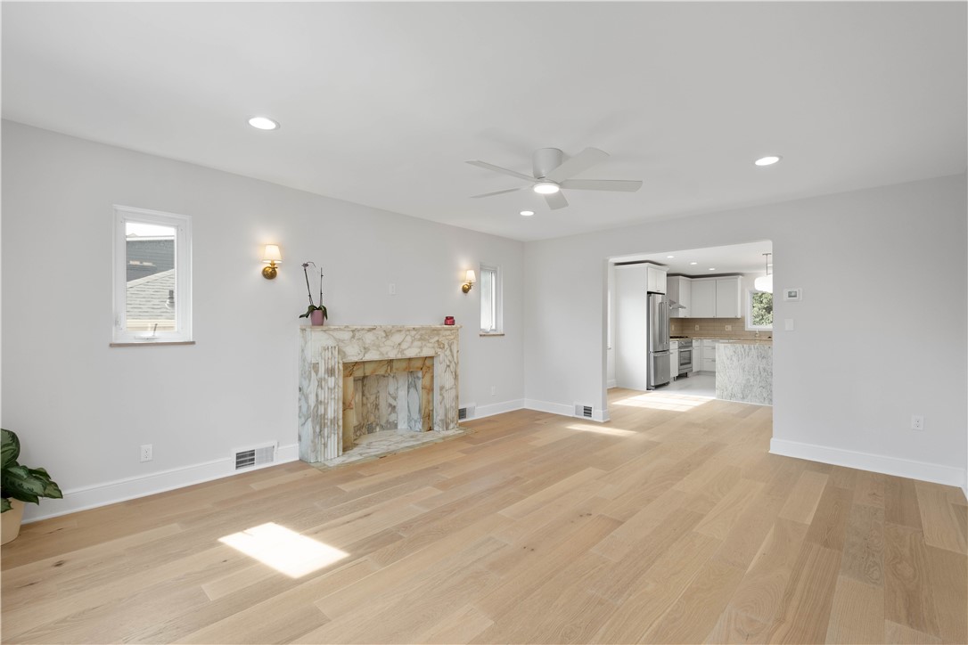 7118-7116 McPherson Blvd