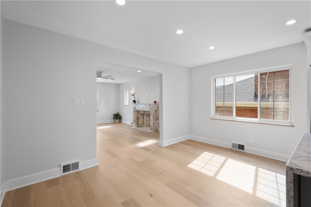 7118-7116 McPherson Blvd