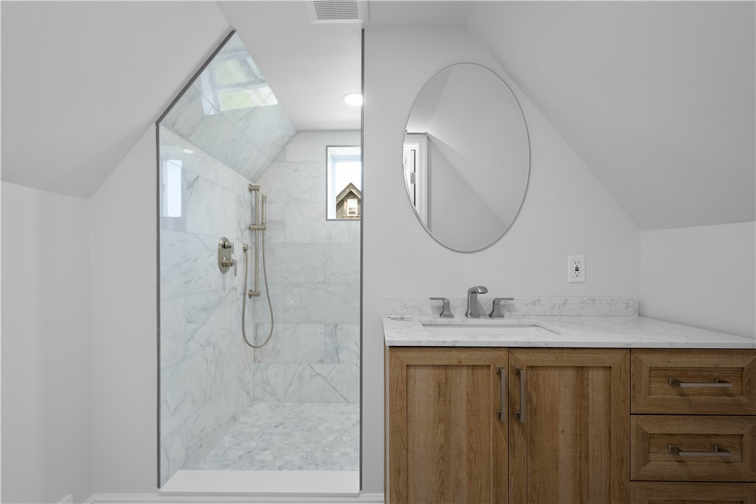 7118-7116 McPherson Blvd