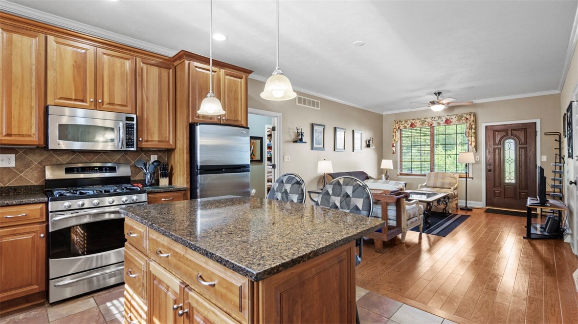503 Kyle Ct