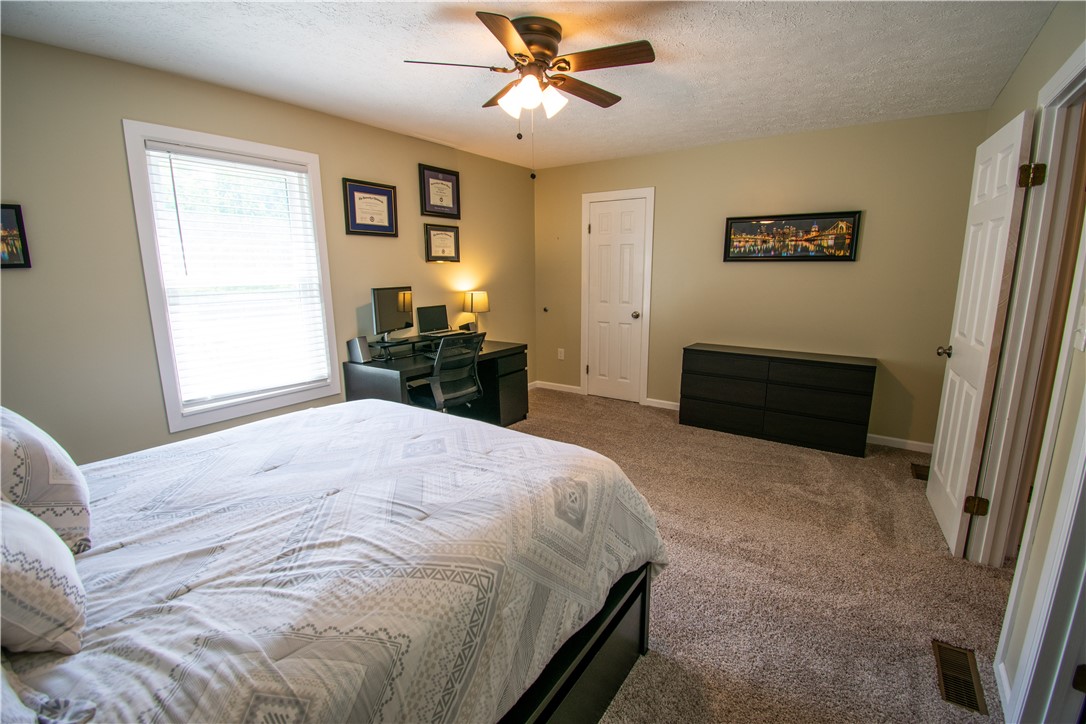 222 Carters Grove Dr