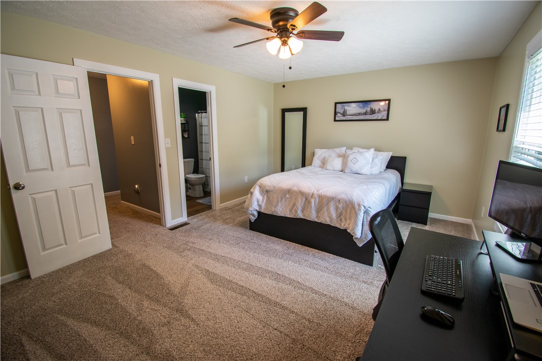 222 Carters Grove Dr