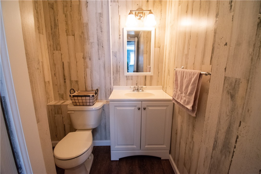 222 Carters Grove Dr