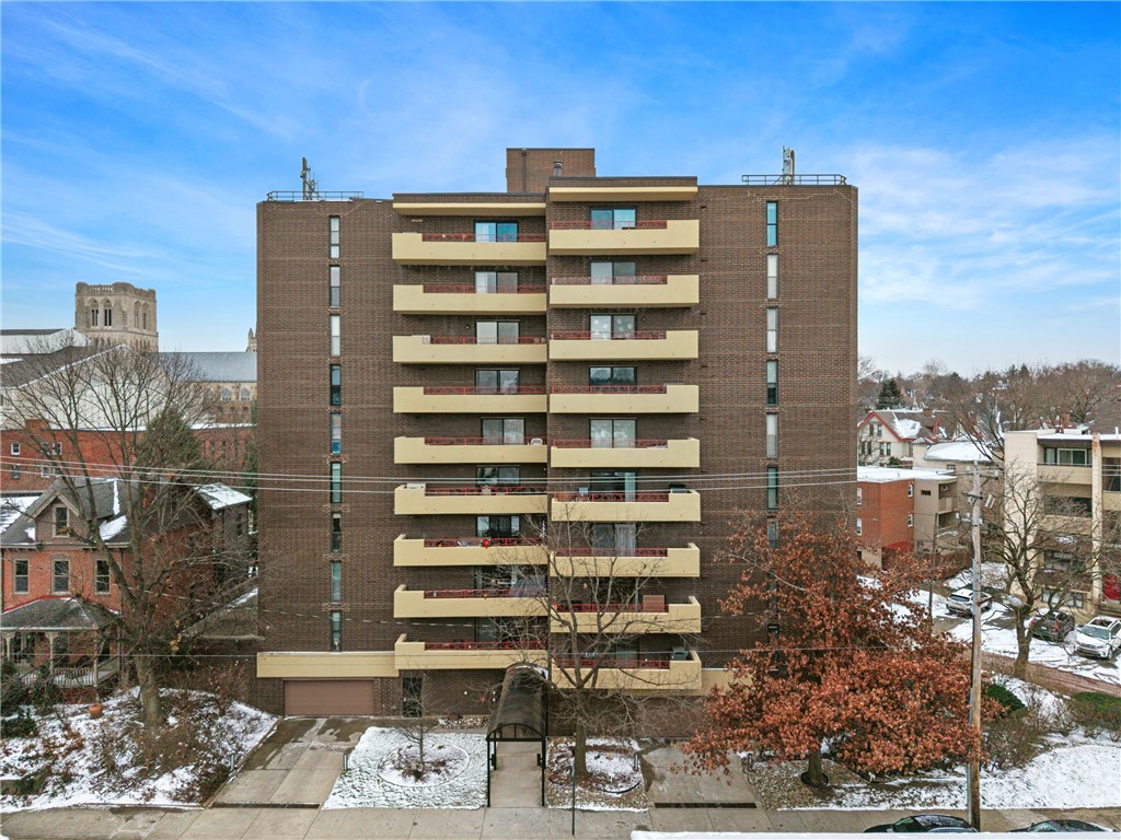 363 S Highland Ave 803