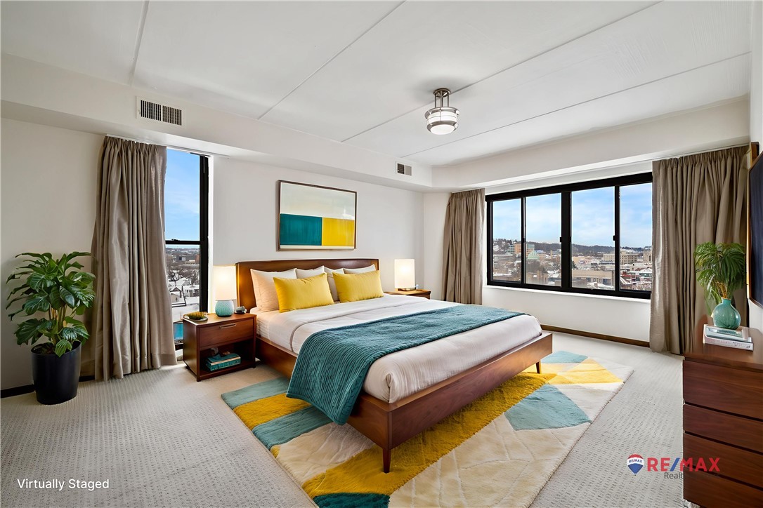363 S Highland Ave 803