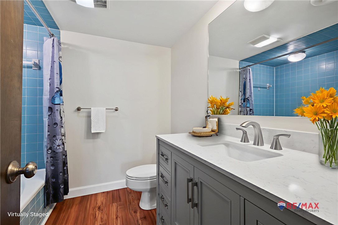 363 S Highland Ave 803