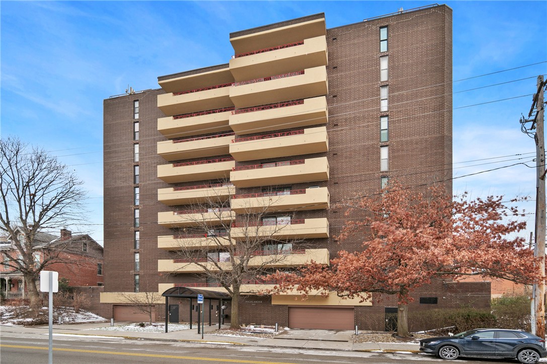 363 S Highland Ave 803
