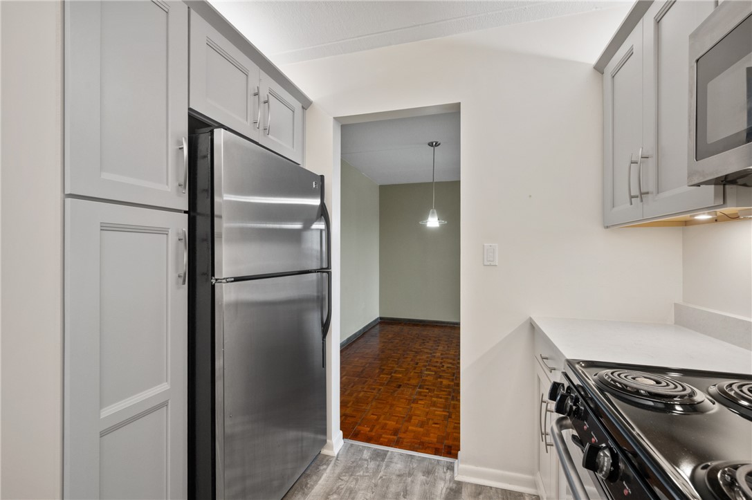 363 S Highland Ave 803