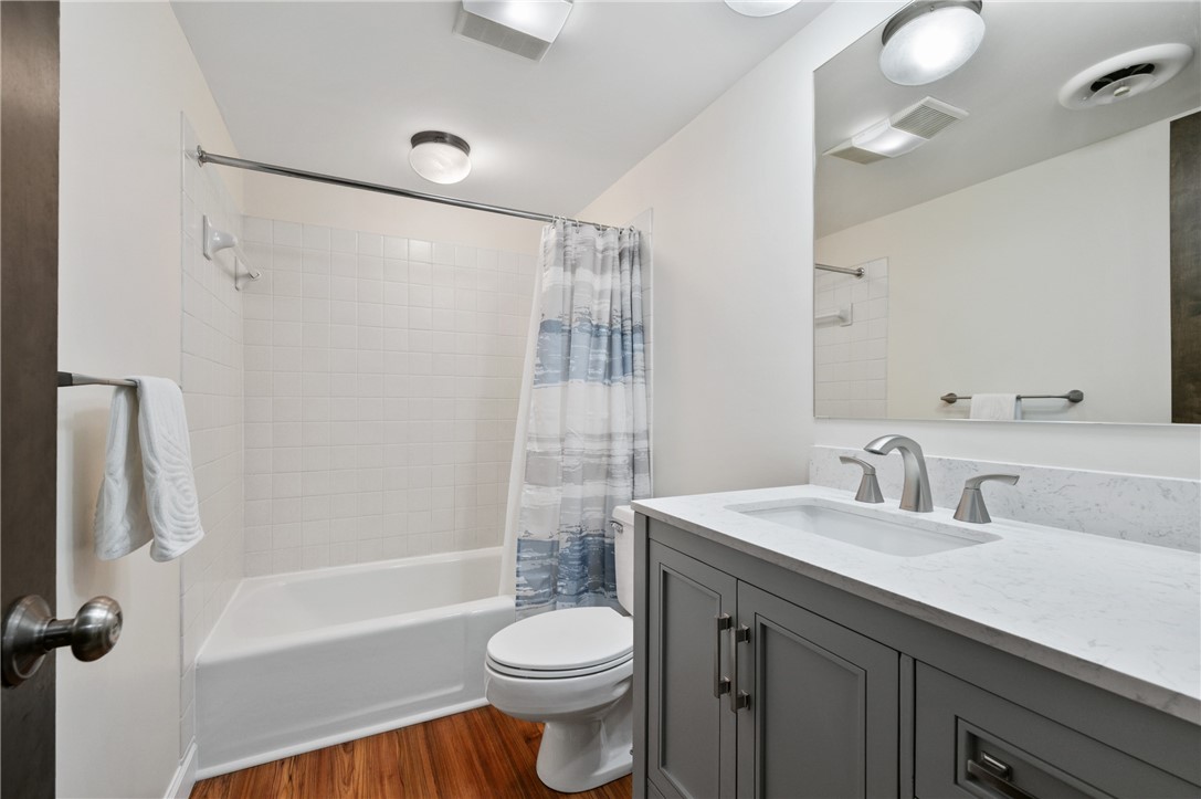 363 S Highland Ave 803