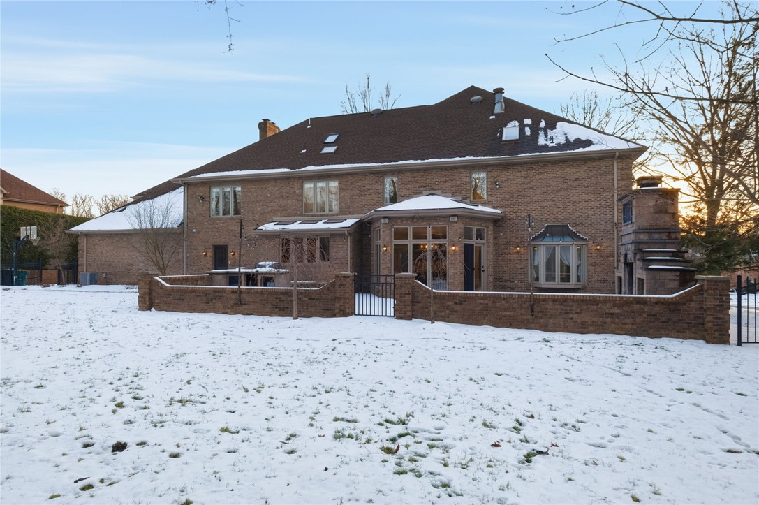 2155 S Villa Dr