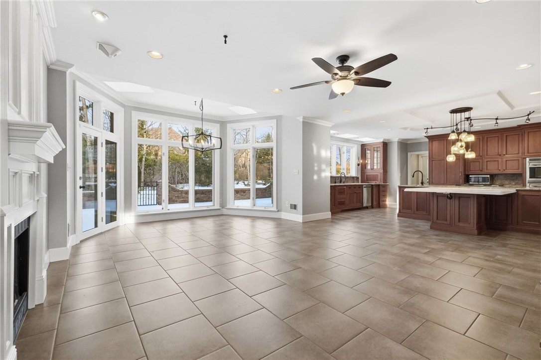 2155 S Villa Dr