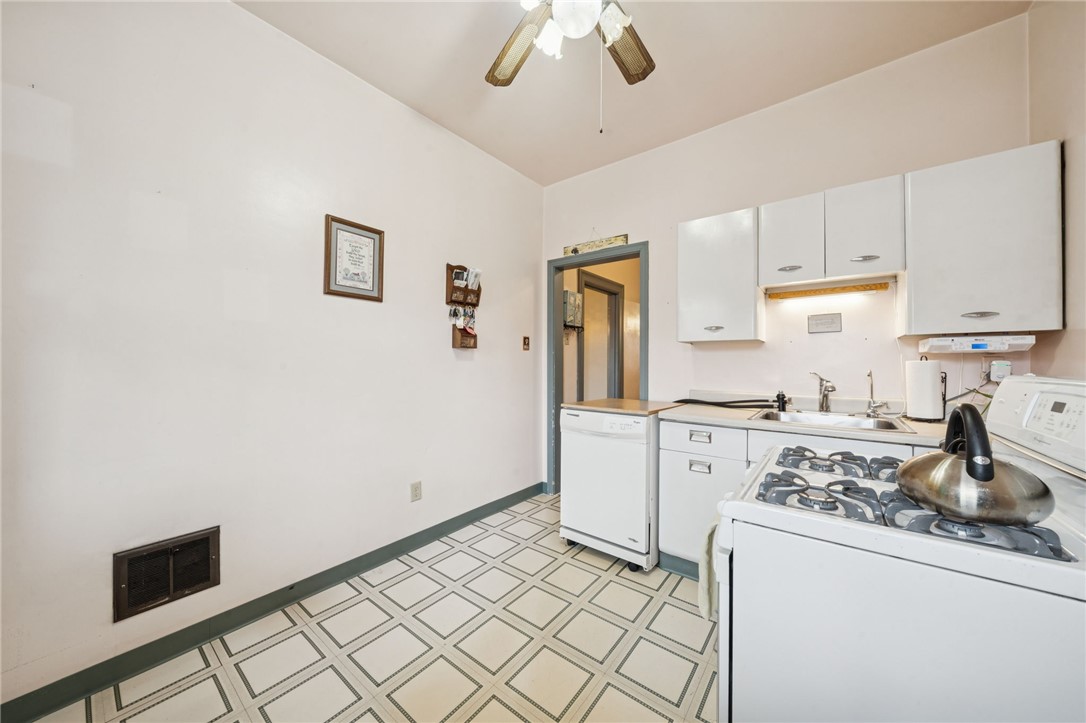 24 5th St