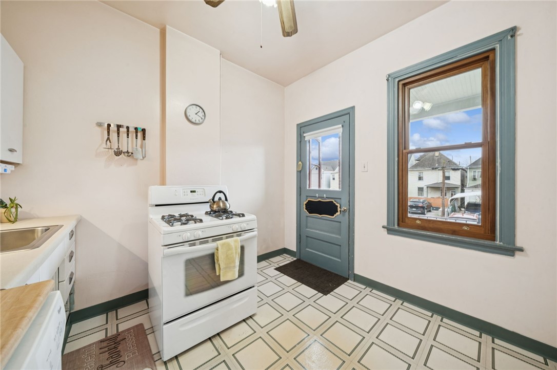 24 5th St