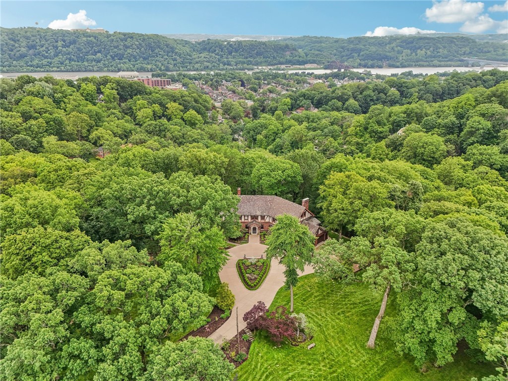918 W Waldheim Rd