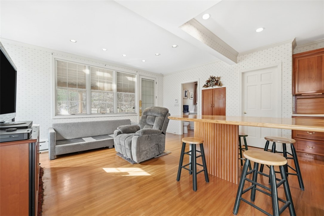 210 Rutledge Drive