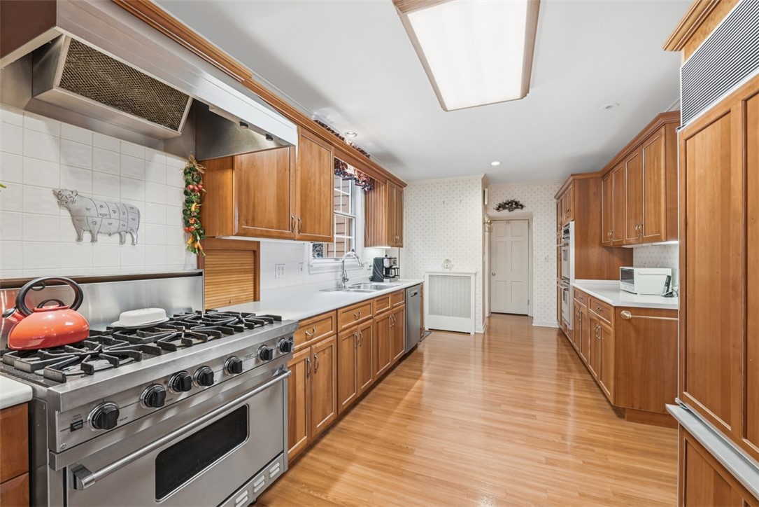 210 Rutledge Drive