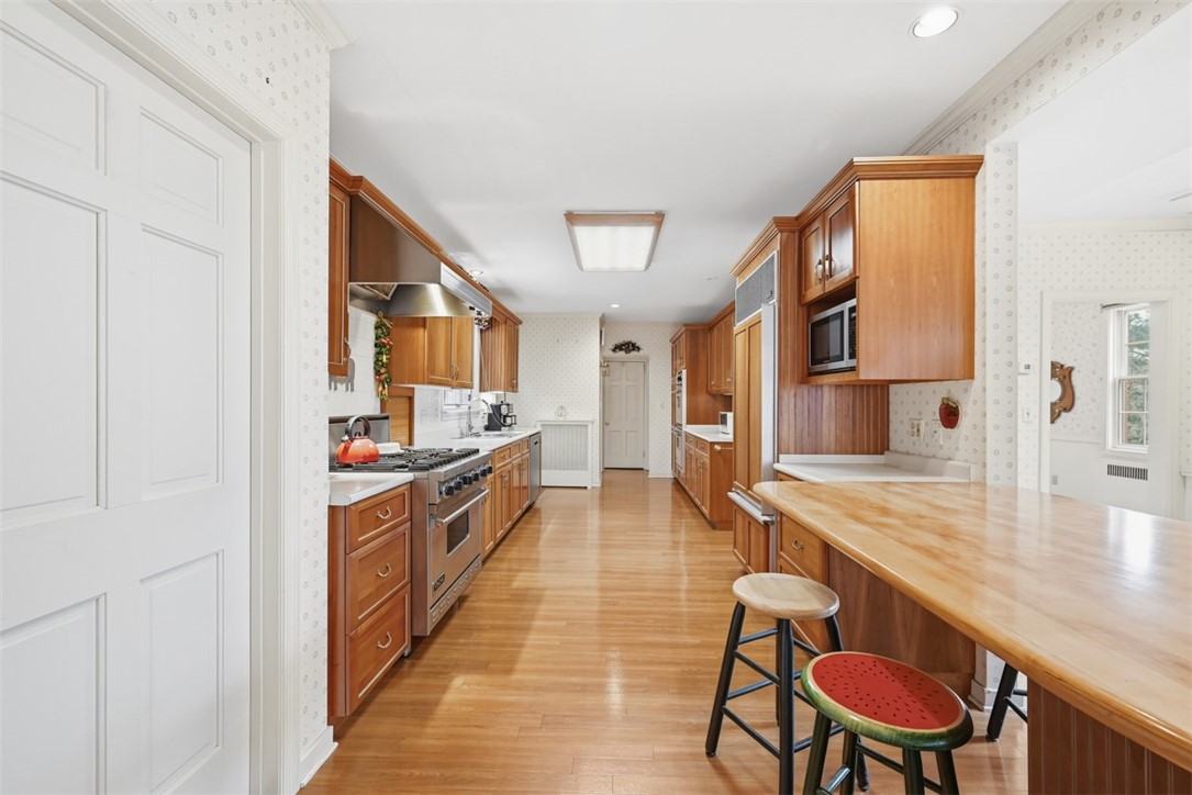 210 Rutledge Drive