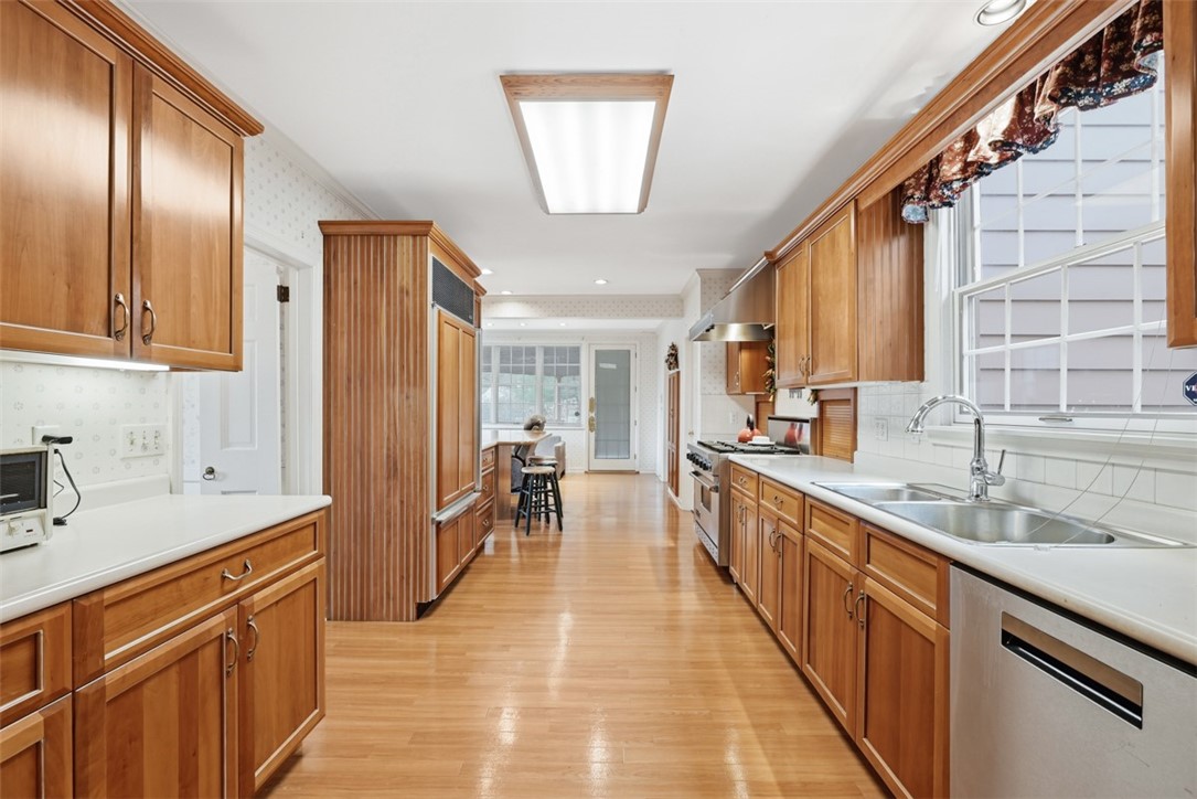 210 Rutledge Drive