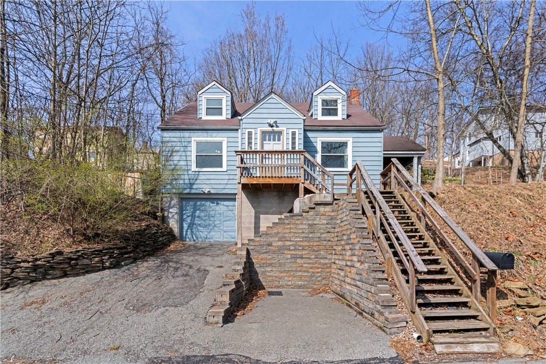 801 Maple Way