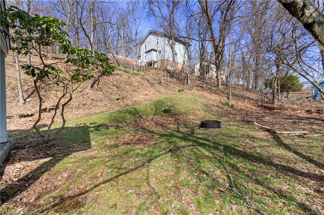 801 Maple Way