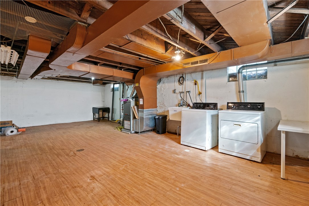 801 Maple Way