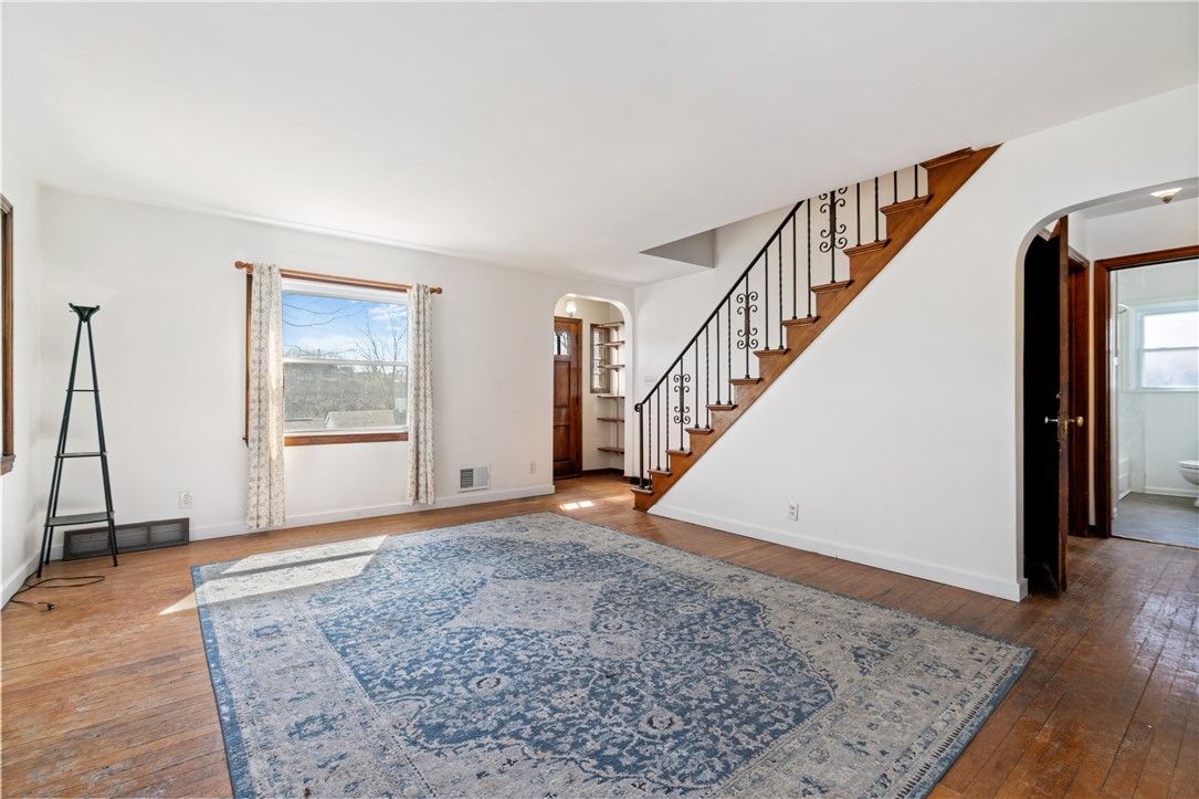 801 Maple Way