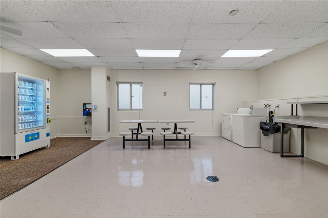 5 Bayard Rd 706