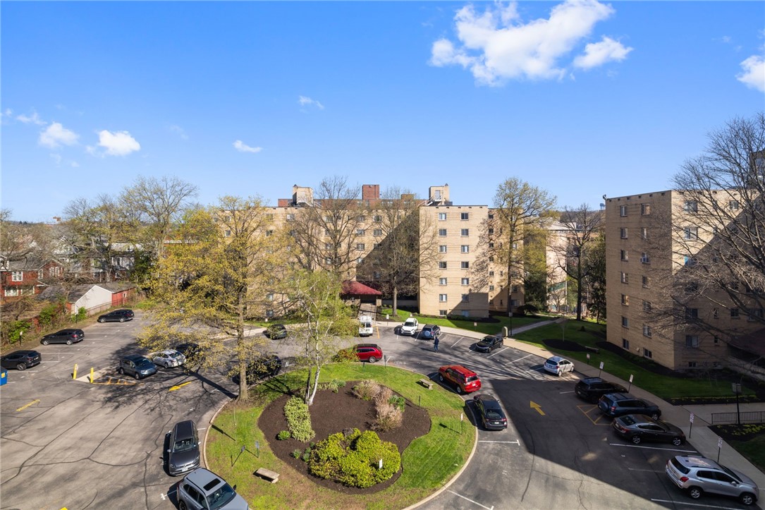 5 Bayard Rd 706