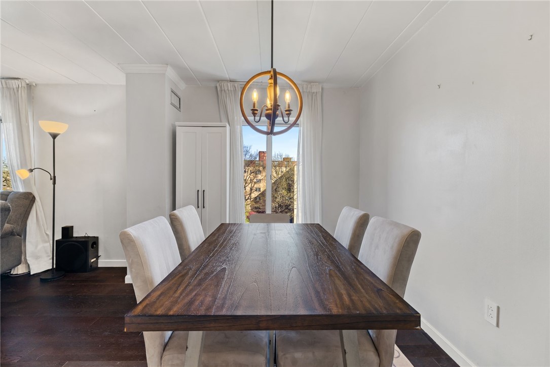 5 Bayard Rd 706