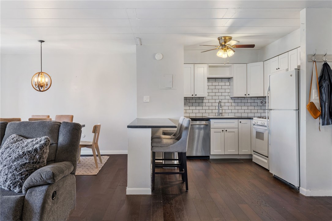 5 Bayard Rd 706