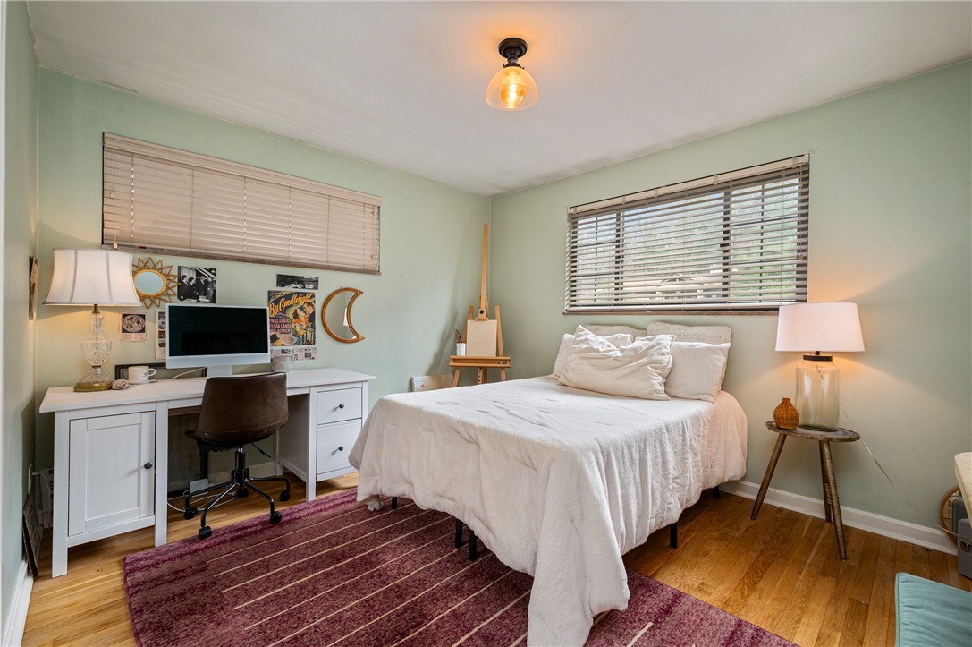 2 Hartle Lane
