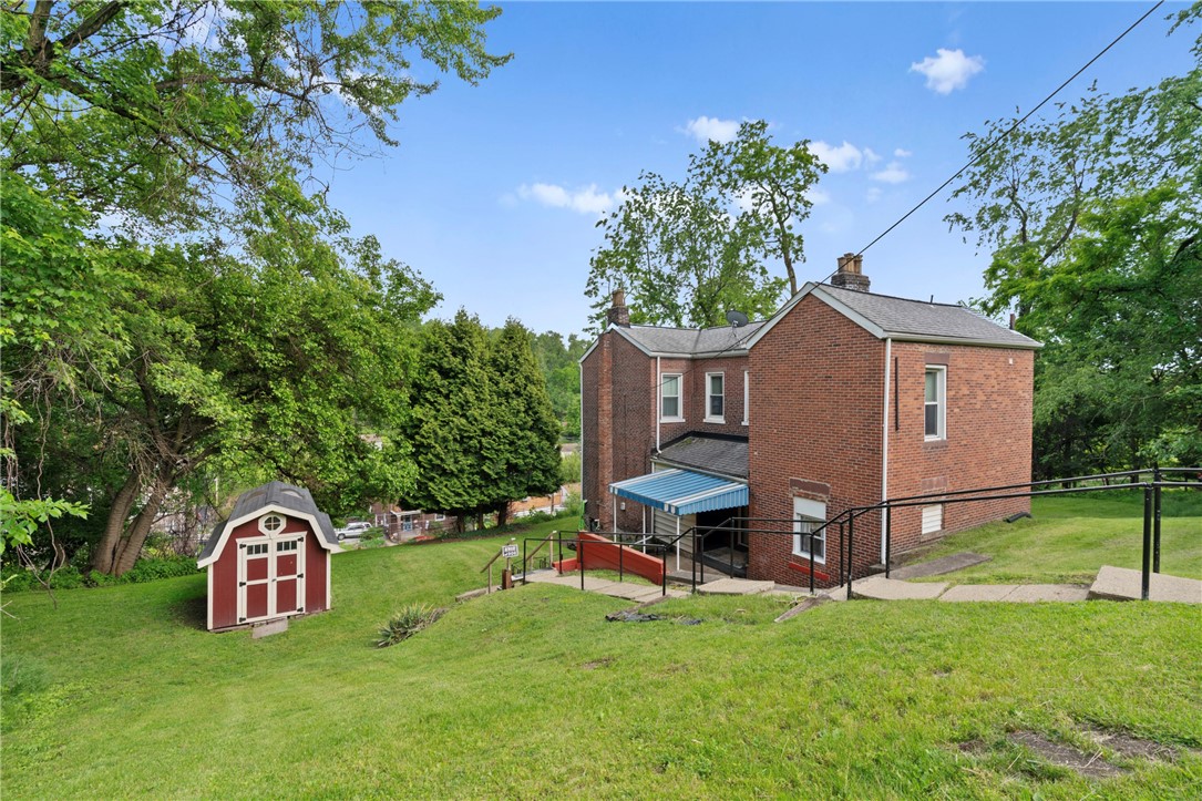 555 Hazelwood Ave