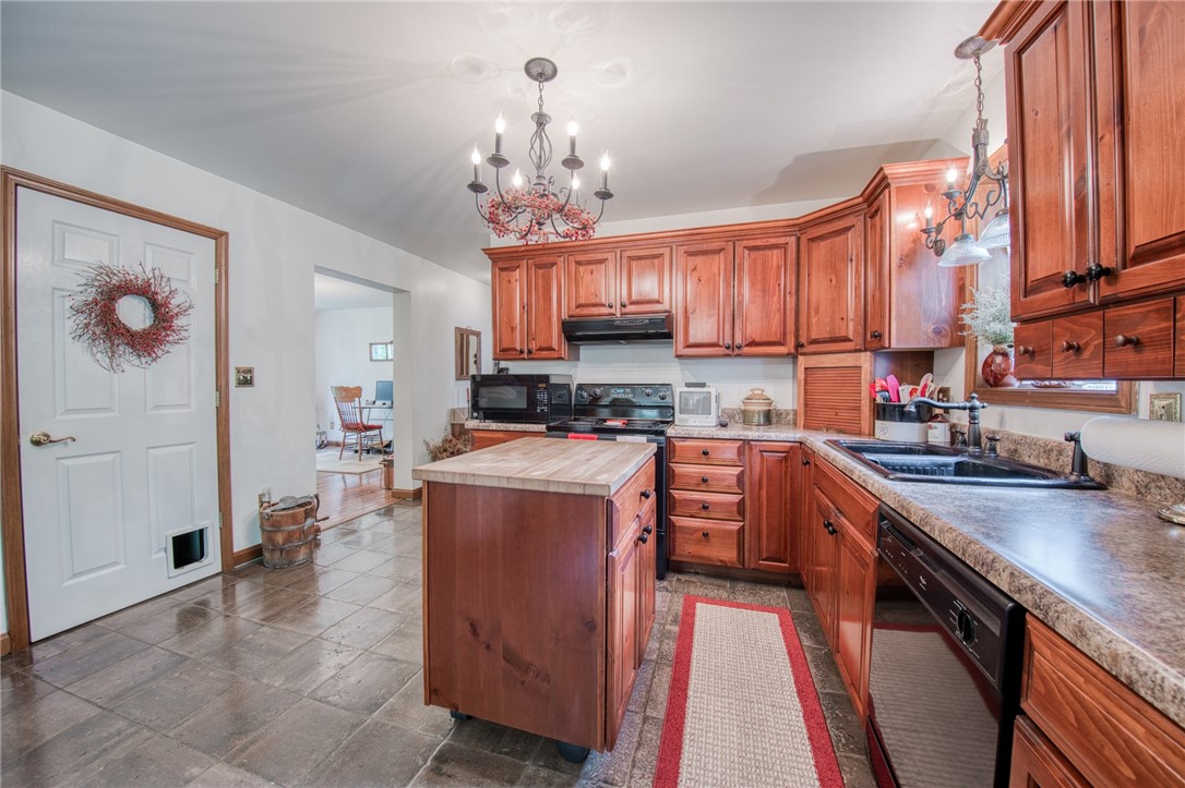 64 Shuster Rd