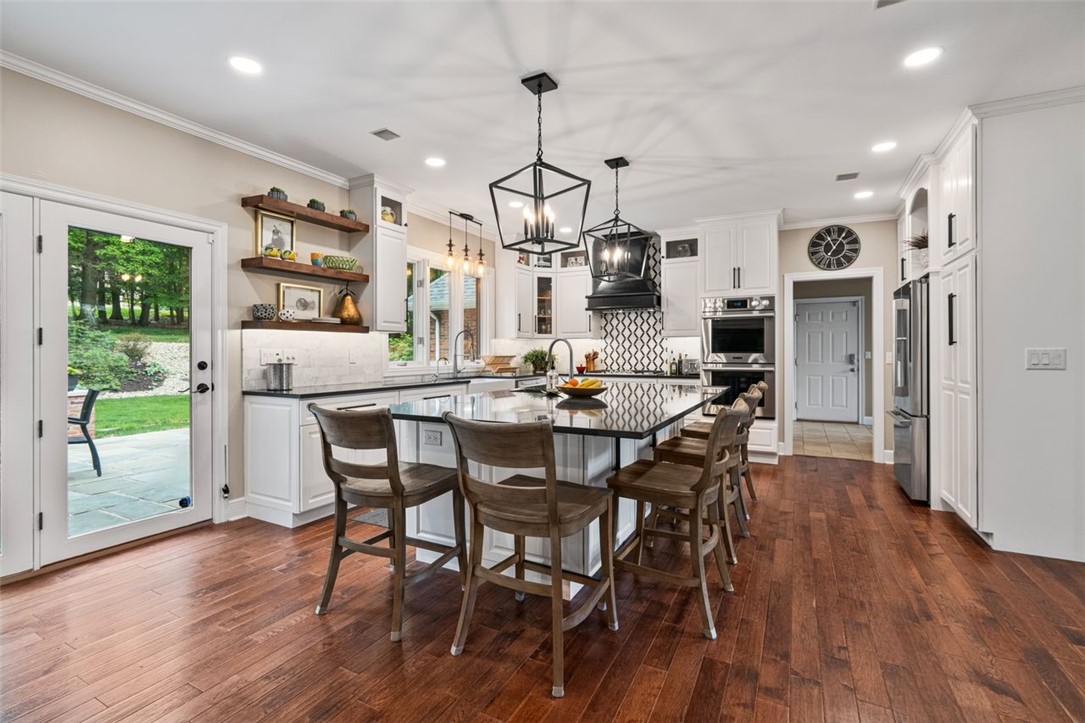 2195 Chardonnay Cir